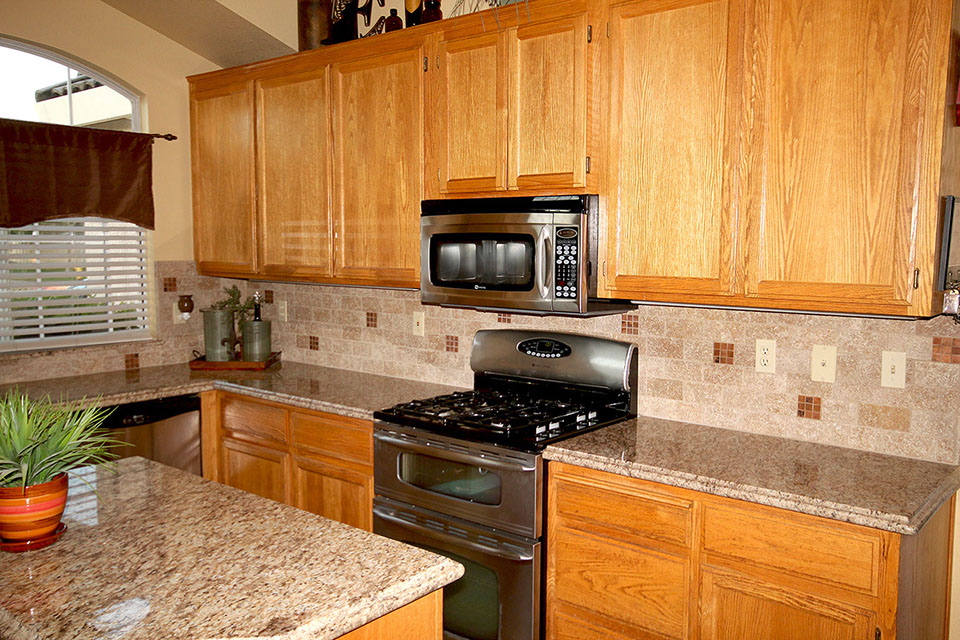 Granite kitchen countertop, granite backsplash tiles